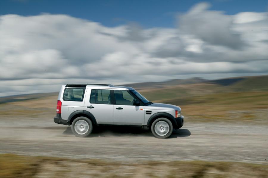  Land Rover Discovery 3 2004 года  (фото 69 из 132)